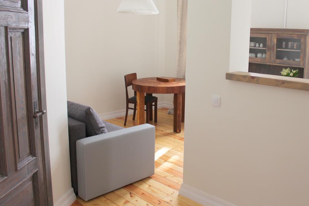 2 Room Apartment In Embasy Area Рига Екстер'єр фото