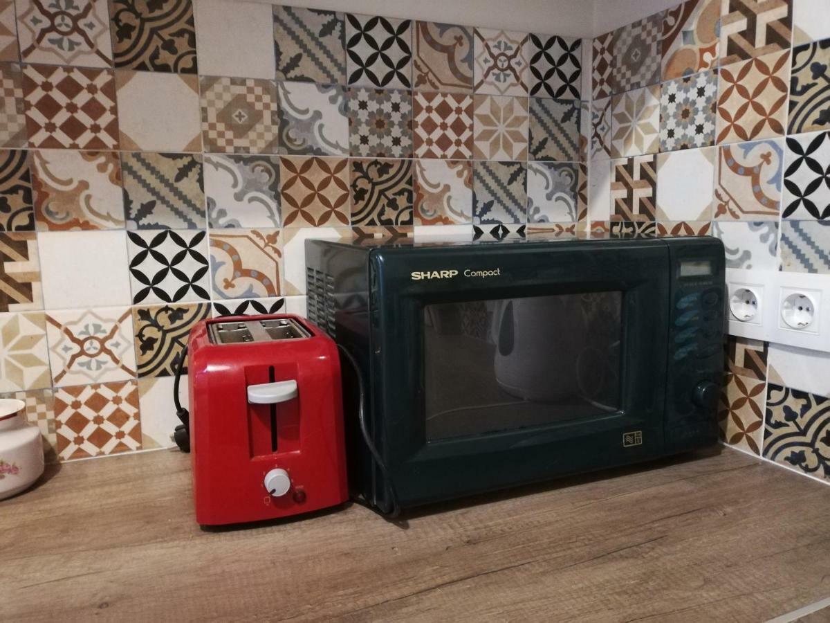 2 Room Apartment In Embasy Area Рига Екстер'єр фото